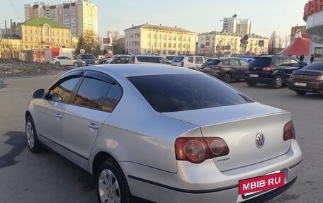 Volkswagen Passat B6, 2005 год, 700 000 рублей, 7 фотография