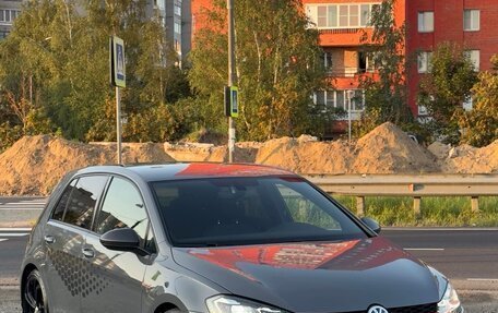 Volkswagen Golf GTI VII, 2019 год, 3 800 000 рублей, 3 фотография