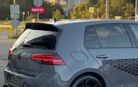 Volkswagen Golf GTI VII, 2019 год, 3 800 000 рублей, 6 фотография