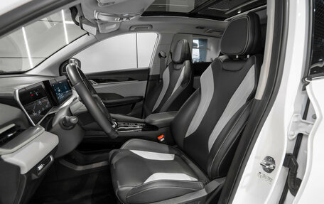 Geely Coolray I, 2023 год, 2 180 000 рублей, 9 фотография