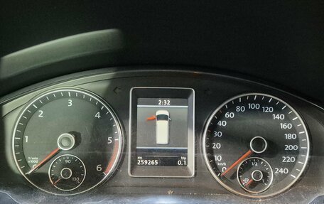 Volkswagen Multivan T5, 2010 год, 2 213 000 рублей, 9 фотография