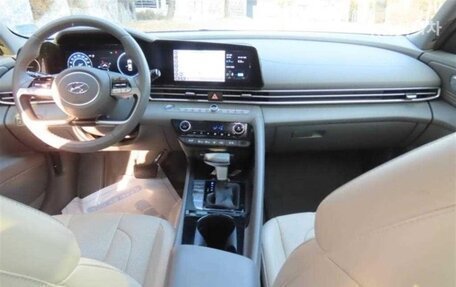 Hyundai Avante, 2023 год, 1 985 000 рублей, 7 фотография