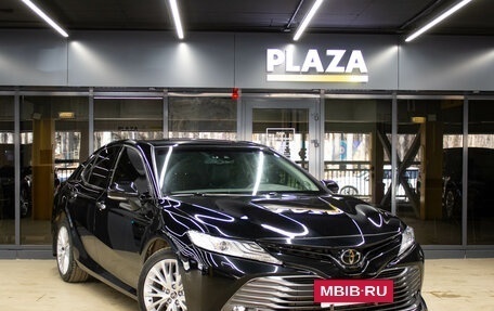 Toyota Camry, 2021 год, 2 879 000 рублей, 2 фотография