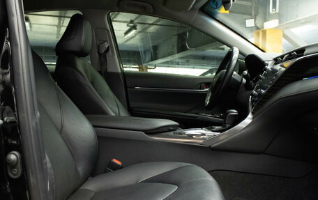 Toyota Camry, 2021 год, 2 879 000 рублей, 12 фотография