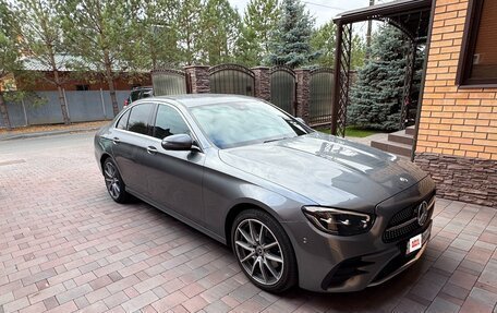 Mercedes-Benz E-Класс, 2022 год, 6 100 000 рублей, 14 фотография