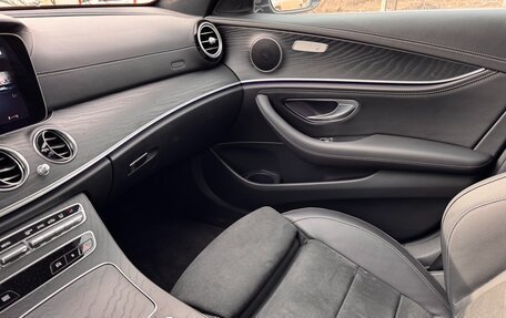 Mercedes-Benz E-Класс, 2022 год, 6 100 000 рублей, 20 фотография