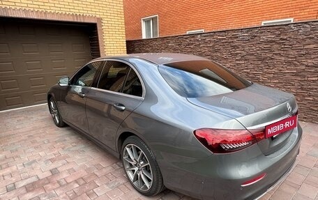 Mercedes-Benz E-Класс, 2022 год, 6 100 000 рублей, 17 фотография