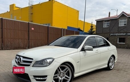 Mercedes-Benz C-Класс, 2012 год, 1 890 000 рублей, 2 фотография