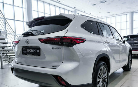 Toyota Highlander, 2026 год, 5 950 000 рублей, 6 фотография