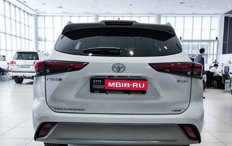 Toyota Highlander, 2026 год, 5 950 000 рублей, 7 фотография