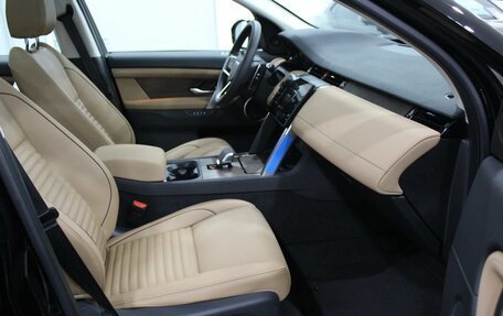 Land Rover Discovery Sport I рестайлинг, 2025 год, 5 990 000 рублей, 10 фотография