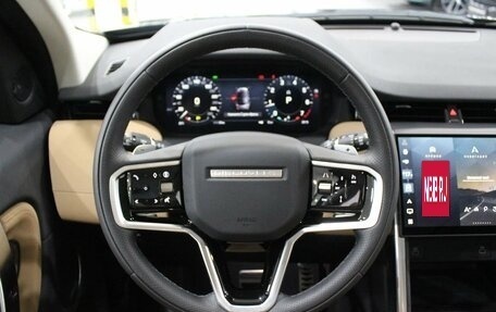 Land Rover Discovery Sport I рестайлинг, 2025 год, 5 990 000 рублей, 12 фотография