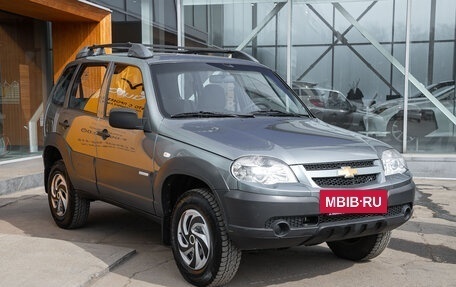 Chevrolet Niva I рестайлинг, 2011 год, 665 000 рублей, 6 фотография