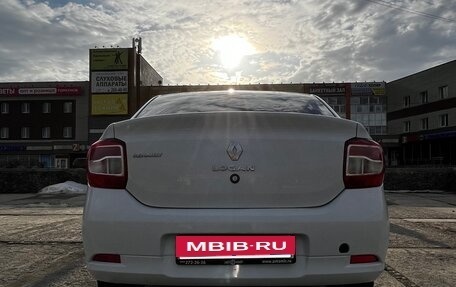 Renault Logan II, 2018 год, 490 000 рублей, 2 фотография