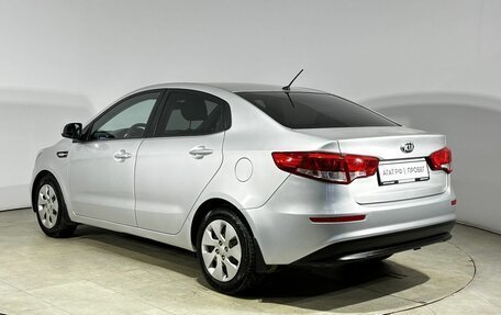KIA Rio III рестайлинг, 2015 год, 950 000 рублей, 10 фотография