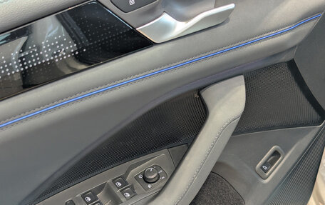 Volkswagen Tiguan, 2025 год, 5 590 000 рублей, 15 фотография