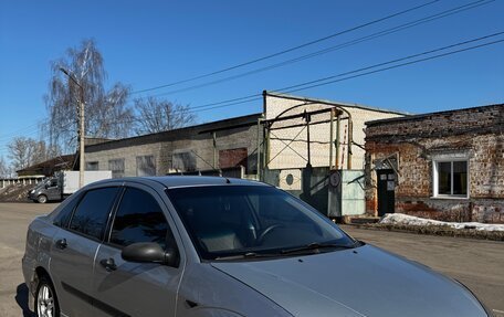 Ford Focus IV, 2004 год, 250 000 рублей, 2 фотография