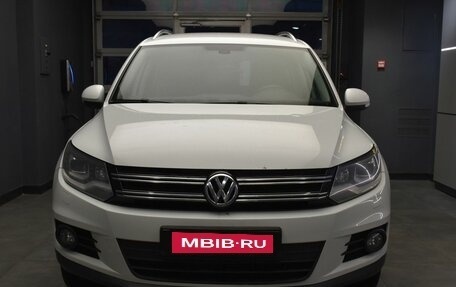 Volkswagen Tiguan I, 2016 год, 1 439 000 рублей, 2 фотография
