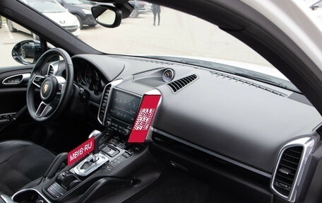 Porsche Cayenne III, 2017 год, 4 198 000 рублей, 7 фотография