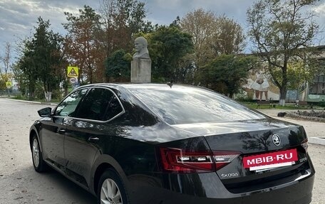 Skoda Superb III рестайлинг, 2018 год, 2 350 000 рублей, 3 фотография