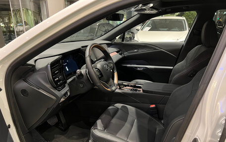 Lexus RX IV рестайлинг, 2025 год, 11 950 000 рублей, 9 фотография