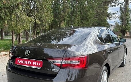 Skoda Superb III рестайлинг, 2018 год, 2 350 000 рублей, 5 фотография