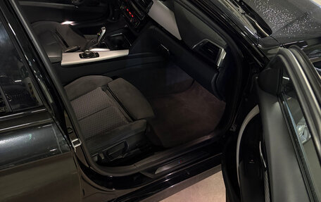 BMW 3 серия, 2018 год, 3 650 000 рублей, 8 фотография