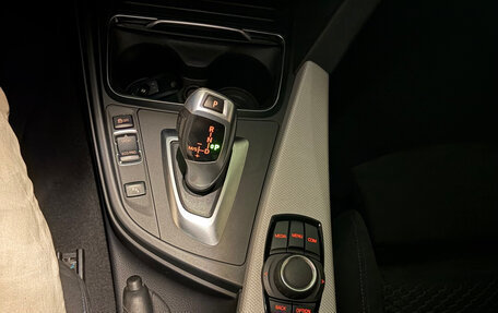 BMW 3 серия, 2018 год, 3 650 000 рублей, 13 фотография