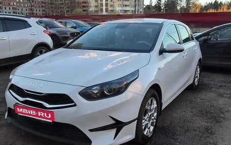KIA cee'd III, 2022 год, 2 100 000 рублей, 2 фотография