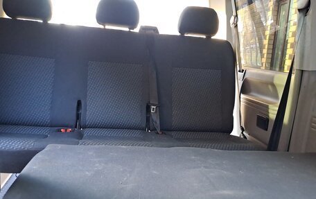 Volkswagen Caravelle T5, 2012 год, 1 800 000 рублей, 5 фотография