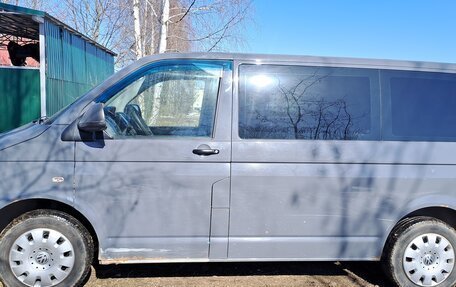 Volkswagen Caravelle T5, 2012 год, 1 800 000 рублей, 4 фотография