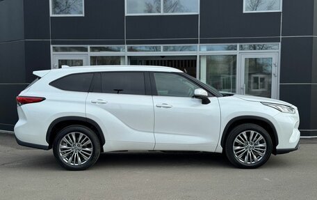 Toyota Highlander, 2026 год, 6 100 000 рублей, 4 фотография
