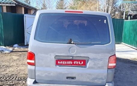 Volkswagen Caravelle T5, 2012 год, 1 800 000 рублей, 2 фотография