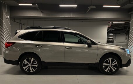 Subaru Outback IV рестайлинг, 2020 год, 3 790 000 рублей, 6 фотография