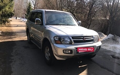 Mitsubishi Pajero III рестайлинг, 2000 год, 750 000 рублей, 3 фотография
