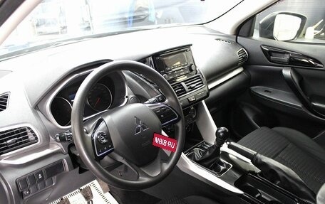 Mitsubishi Eclipse Cross, 2018 год, 1 450 000 рублей, 7 фотография