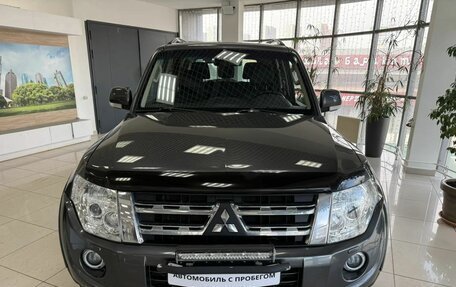 Mitsubishi Pajero IV, 2013 год, 2 275 000 рублей, 2 фотография