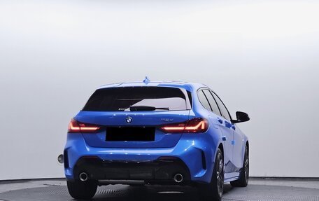 BMW 1 серия, 2021 год, 2 738 001 рублей, 4 фотография