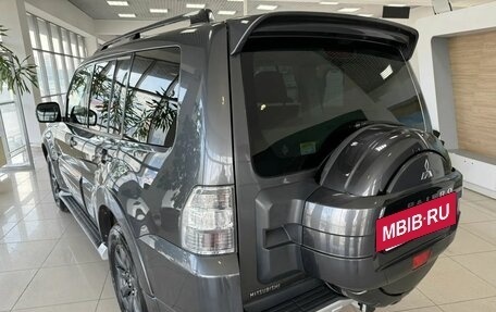 Mitsubishi Pajero IV, 2013 год, 2 275 000 рублей, 7 фотография