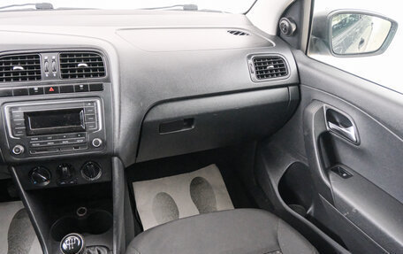 Volkswagen Polo VI (EU Market), 2016 год, 999 000 рублей, 12 фотография