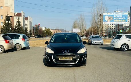 Peugeot 308 II, 2011 год, 569 000 рублей, 3 фотография