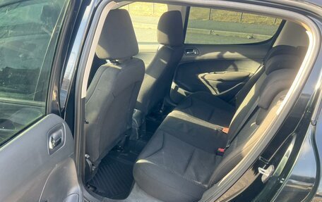 Peugeot 308 II, 2011 год, 569 000 рублей, 11 фотография