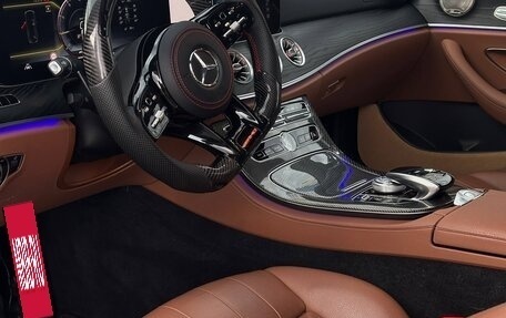 Mercedes-Benz E-Класс, 2019 год, 4 450 000 рублей, 7 фотография