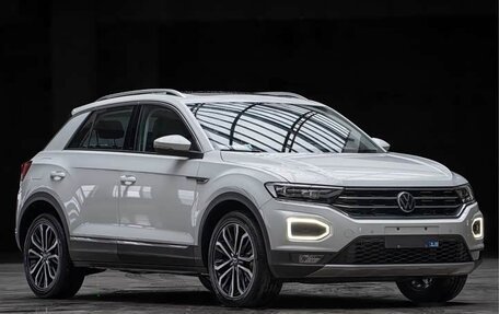 Volkswagen T-Roc I, 2023 год, 1 710 293 рублей, 3 фотография