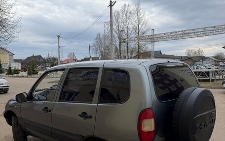 Chevrolet Niva I рестайлинг, 2004 год, 225 000 рублей, 6 фотография