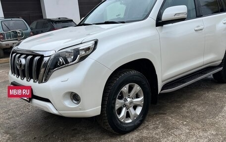 Toyota Land Cruiser Prado 150 рестайлинг 2, 2015 год, 4 150 000 рублей, 2 фотография