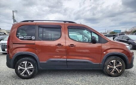 Peugeot Partner, 2022 год, 1 650 000 рублей, 8 фотография