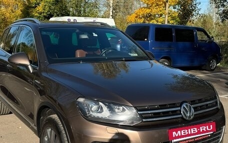 Volkswagen Touareg III, 2014 год, 2 700 000 рублей, 3 фотография