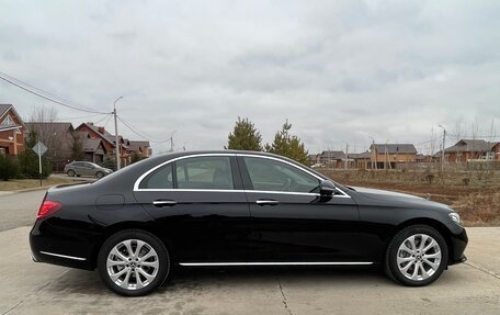 Mercedes-Benz E-Класс, 2019 год, 4 099 000 рублей, 3 фотография