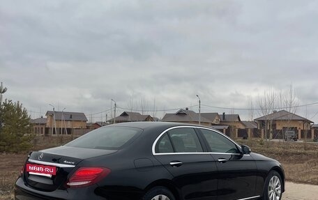 Mercedes-Benz E-Класс, 2019 год, 4 099 000 рублей, 6 фотография
